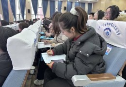 心理医生在线咨询24小时电话是多少(心理医生咨询热线)
